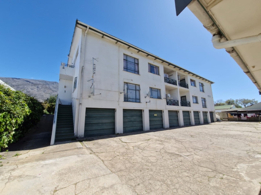 2 Bedroom Property for Sale in Villiersdorp Western Cape
